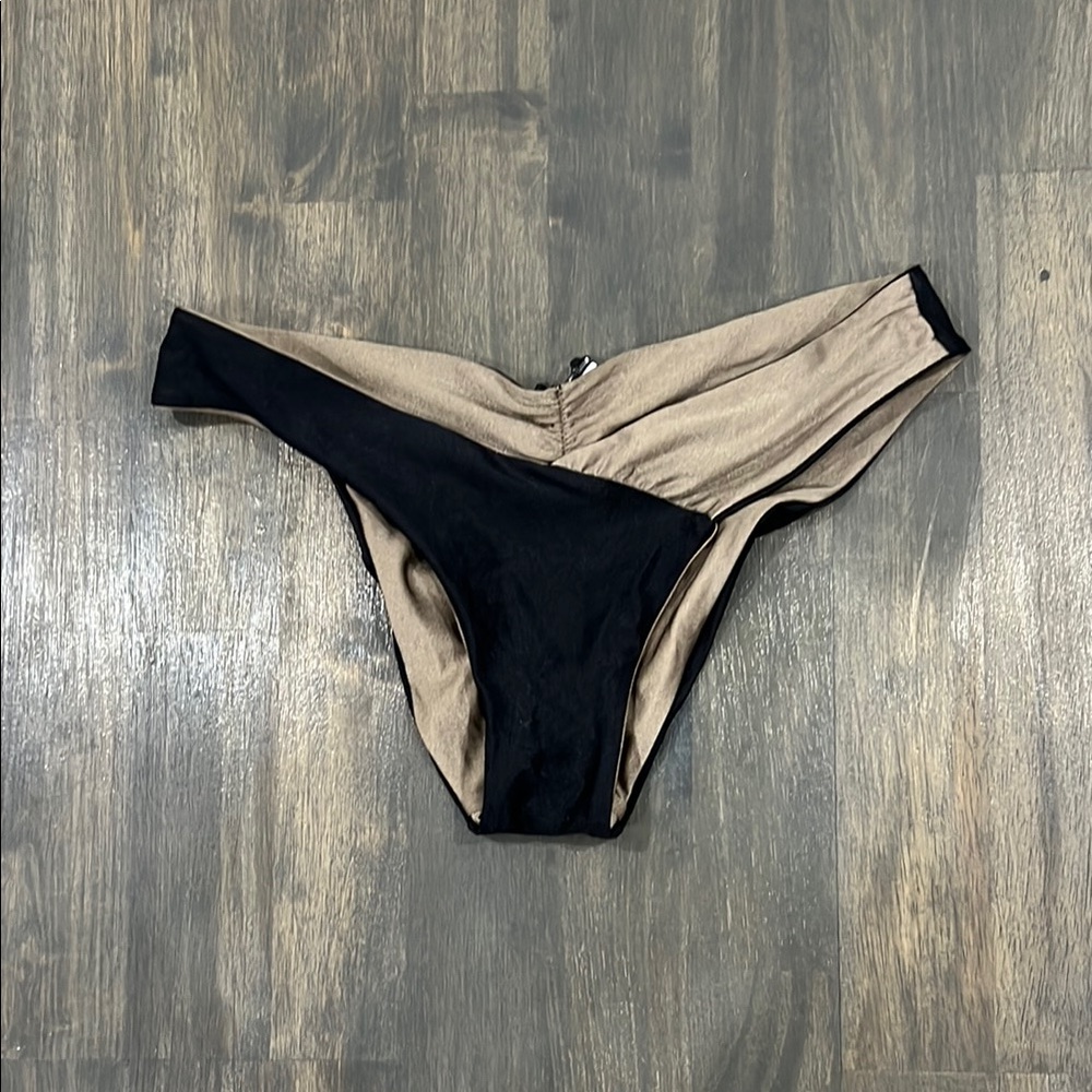ISABELLA ROSE BIKINI BOTTOM